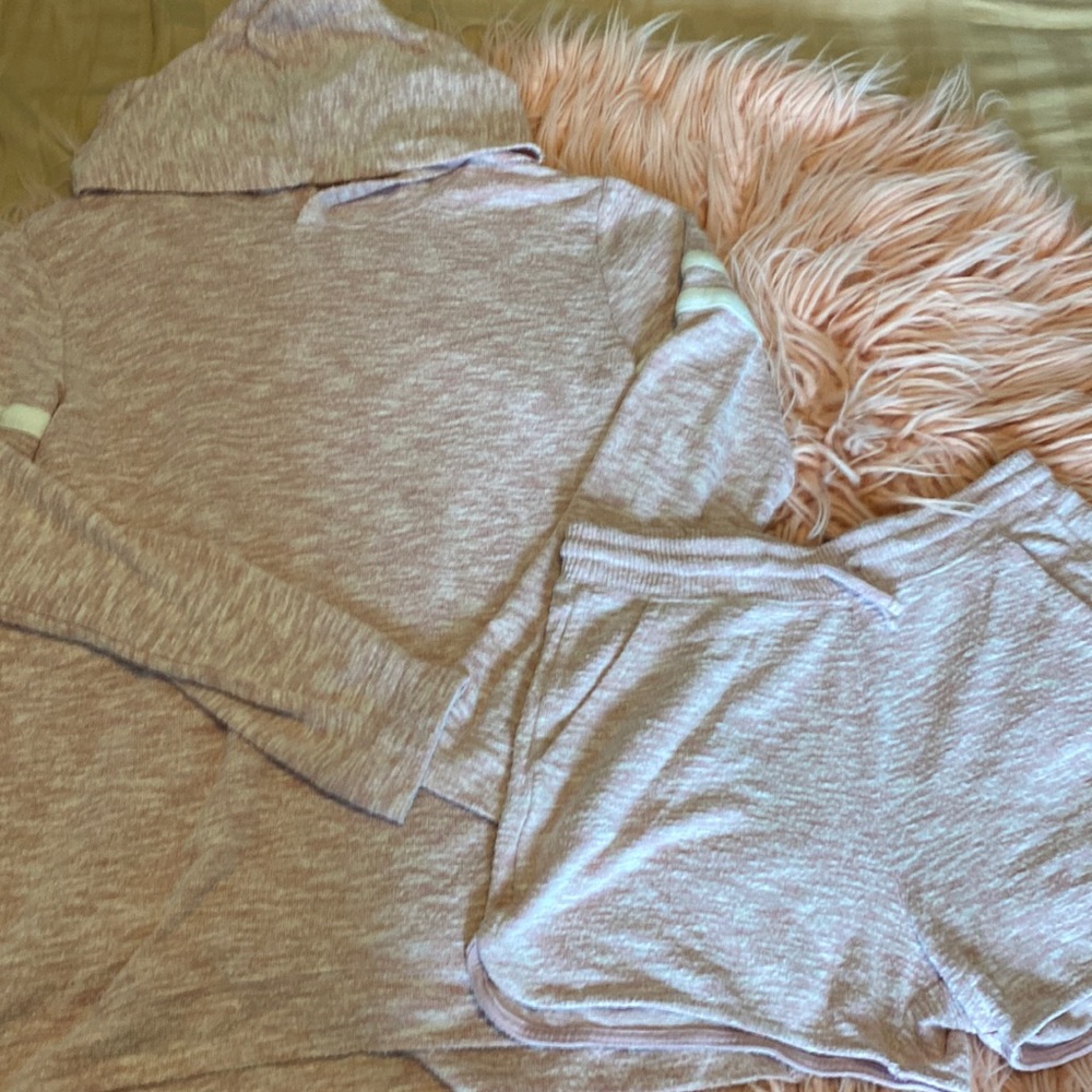 Girls loungewear